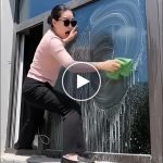 Magnetický oboustranný čistič oken – video