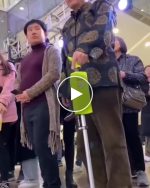 Skládací třínohá hůl se sedátkem – video